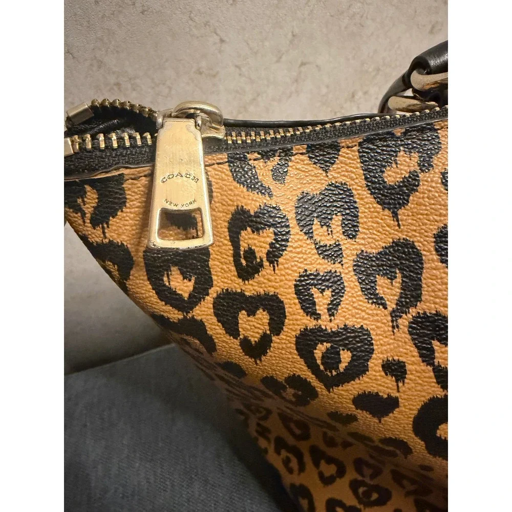 Coach Zip Top Tote Ocelot Leopard Print Heart Pattern Brown Black F23228 - Picture 3 of 8